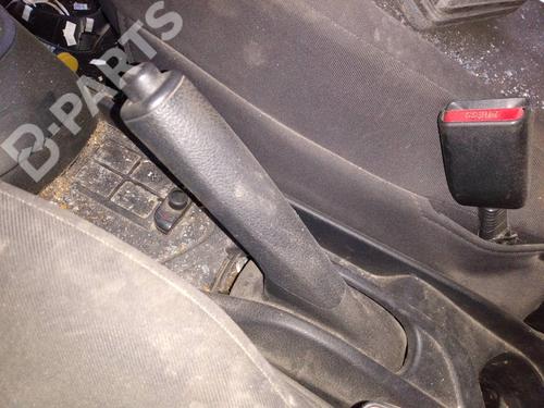 Used Hand brake Hand brake TOYOTA YARIS (_P13_) 1.0 (KSP130_, KSP130) (69 hp) 10635333 10635333