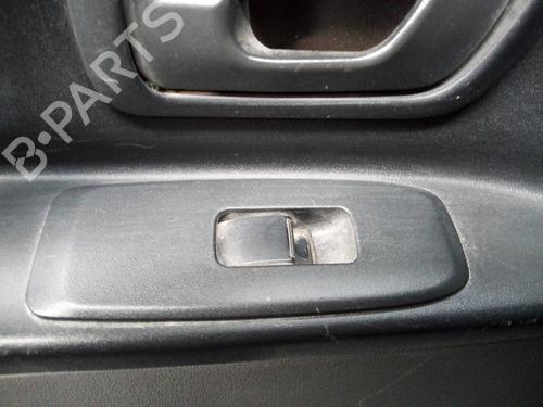 Used Left rear window switch MITSUBISHI PAJERO III (V7_W, V6_W) 2.5 TDi (V64W, V74W) (115 hp) 17010876