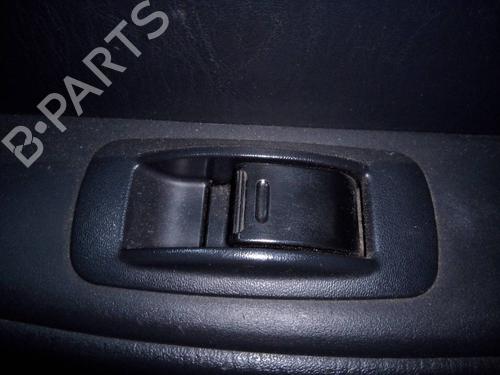 Used Right rear window switch TOYOTA RAV 4 II (_A2_) [2000-2005]  19105377