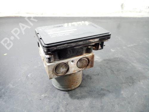 Used ABS pump KIA SPORTAGE III (SL) 1.7 CRDi (116 hp) 16685656
