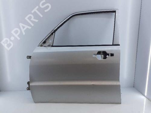 Used Left front door MITSUBISHI PAJERO III (V7_W, V6_W) 3.2 Di-D (V68W) (160 hp) 5657919