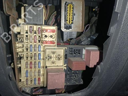 Used Fuse box Fuse box RENAULT MASTER III Platform/Chassis (EV, HV, UV) 2.3 dCi 125 FWD (EV0C, EV0D, EV0J, HV0C, HV0D, HV0H,... (125 hp) 36773980 36773980