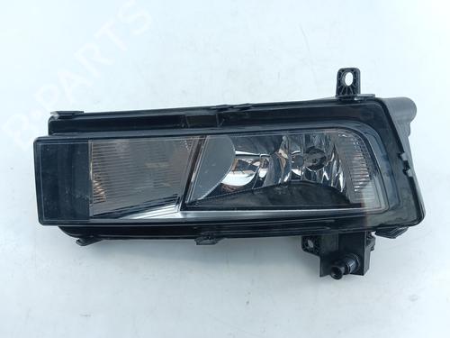 Used Left front fog light VW TOURAN (5T1) [2015-2025]  20698653