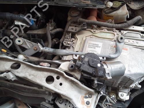 Used Front wiper motor TOYOTA YARIS (_P13_) 1.5 Hybrid (NHP130_, NHP130) (101 hp) 13400714