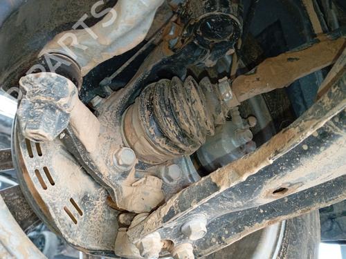 Used Left front steering knuckle TOYOTA YARIS (_P21_, _PA1_, _PH1_) 1.5 Hybrid (MXPH11) (92 hp) 27497130