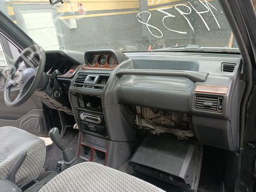 Dashboard Dashboard MITSUBISHI PAJERO II (V3_W, V2_W, V4_W, V5_W) 2.8 TD (V46W, V26W) (125 hp) 36989781 36989781