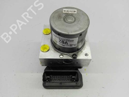 Used ABS pump HYUNDAI i40 I (VF) 1.7 CRDi (116 hp) 2563199