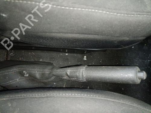 Leva freno a mano Leva freno a mano RENAULT TRAFIC III Bus (JG_) 2.0 dCi 150 (JGMU) (150 hp) 37440330 37440330