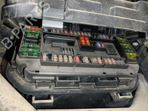 fuse-box-bmw-3-f30-f80-2011-2012-2013-2014-2015-2016-2017-2018-38069306 main image