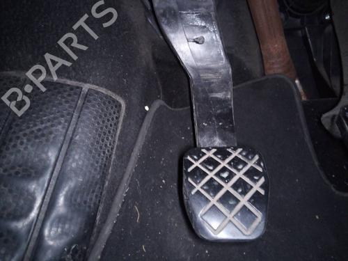 Used Clutch pedal VW POLO V (6R1, 6C1) 1.4 TDI (90 hp) 11384854