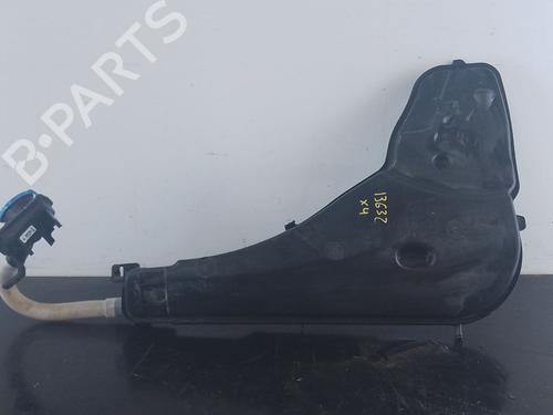 Used Windscreen washer tank BMW X4 (G02, F98) xDrive 30 d Mild-Hybrid (286 hp) 27675340