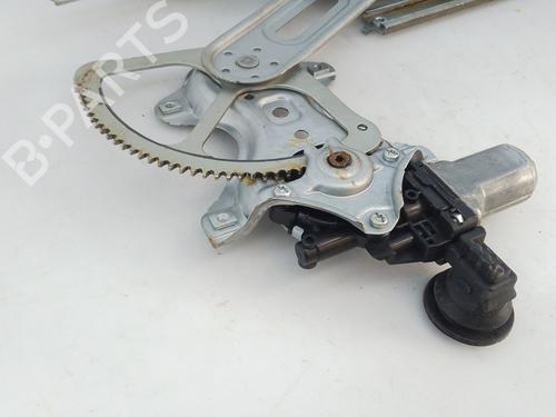 Front right window mechanism TOYOTA YARIS (_P13_) 1.5 Hybrid (NHP130_, NHP130) | BP29750009C23
