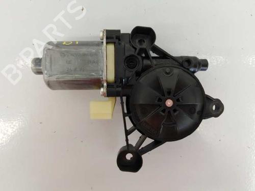 Used Left front window motor SEAT LEON SC (5F5) 2.0 TDI (184 hp) 3253570