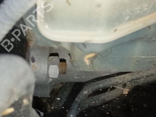Used Brake master cylinder VW TOUAREG (7LA, 7L6, 7L7) 3.0 V6 TDI (225 hp) 27334521