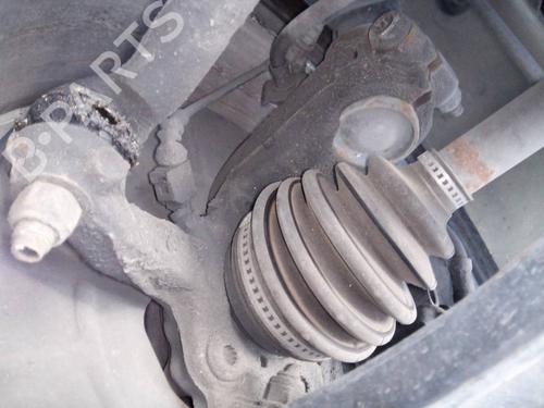 Used Left front steering knuckle VW GOLF PLUS V (5M1, 521) [2004-2013]  18308687