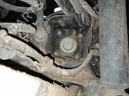 Used Right rear steering knuckle BMW X1 (F48) sDrive 18 d (150 hp) 26878581
