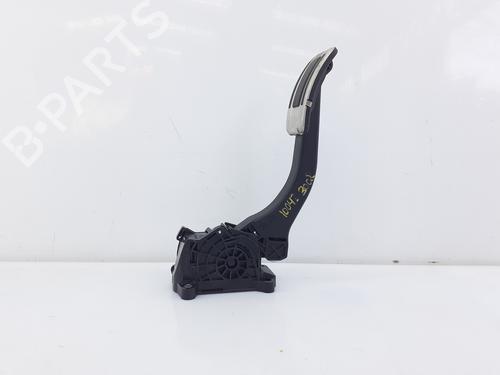 Used Pedal PEUGEOT 3008 II SUV (MC_, MR_, MJ_, M4_) 1.6 BlueHDi 120 (120 hp) 9957750