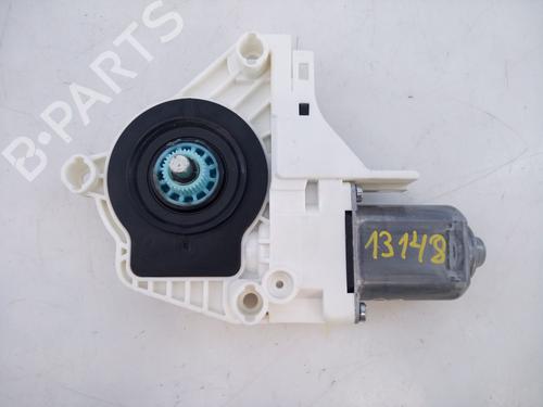 Used Right rear window motor AUDI Q3 (8UB, 8UG) 2.0 TDI quattro (150 hp) 30382971