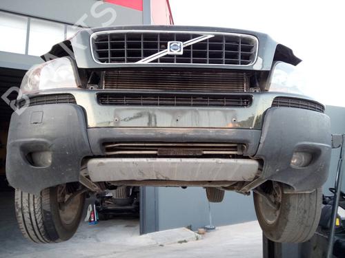 Used Front bumper VOLVO XC90 I (275) D5 AWD (163 hp) 15385808