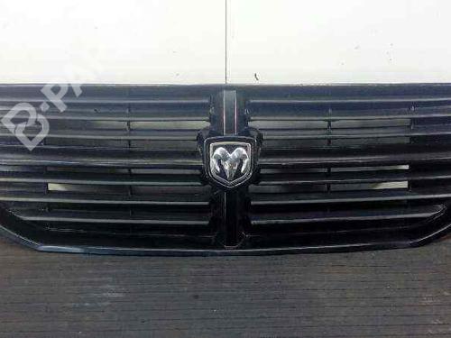 front-grille-dodge-caliber-20-crd-ozx19trma-2006-6572503 main image