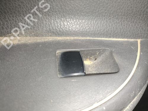 Venstre bagtil elrude kontakt Venstre bagtil elrude kontakt MITSUBISHI L200 / TRITON (KJ_, KK_, KL_) 2.4 DI-D 4WD (KJ0T) (154 hp) 37436620 37436620