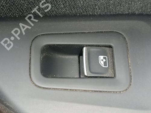 right-rear-window-switch-vw-golf-viii-cd1-da1-2019-36488205 main image