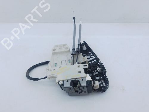 Højre bagtil lås JEEP RENEGADE SUV (BU, B1, BV) 2.0 CRD 4x4 (140 hp) 31145747