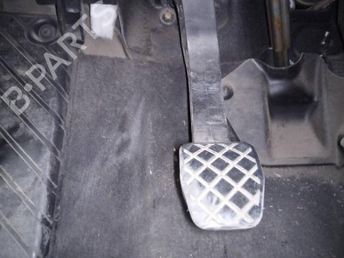 Used Clutch pedal AUDI A3 Sportback (8PA) [2004-2015]  19481565