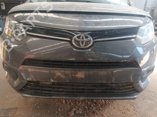 Bumper voor TOYOTA PROACE CITY VERSO MPV (BKY_) 1.2 VVT-i 130 (BKYN) (131 hp) 31291467
