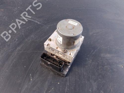 Used ABS pump HYUNDAI TUCSON (TL, TLE) 1.7 CRDi (116 hp) 28058183