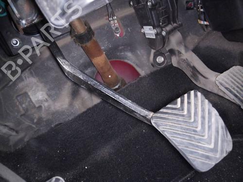 Used Break pedal KIA CEE'D Hatchback (ED) [2006-2012]  19775685