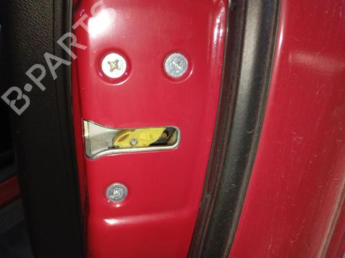 Used Front right lock HONDA CIVIC VIII Hatchback (FN, FK) [2005-2012]  31943081