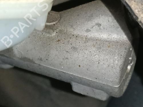 Hovedbremsecylinder MERCEDES-BENZ C-CLASS T-Model (S204) C 200 CDI (204.207) (136 hp) 30882711