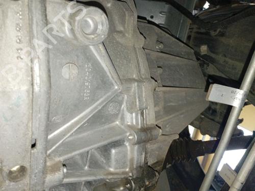 gearbox-dacia-dokker-box-bodympv-2012-2013-2014-2015-2016-2017-2018-2019-2020-2021-40595309 main image