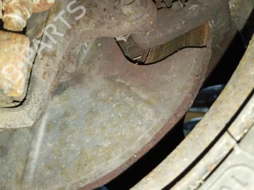 Used Right front steering knuckle Right front steering knuckle SUZUKI GRAND VITARA I (FT, HT) 2.0 TD 4x4 (SQ420D) (87 hp) 34439411 34439411