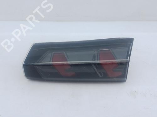 Used Right tailgate light Right tailgate light PEUGEOT 2008 II (UD_, US_, UY_, UJ_, UR_, UC_) 1.5 BlueHDI 130 (131 hp) 30744610 30744610