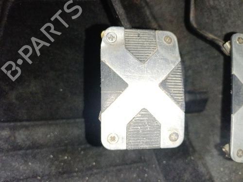 Pedal freno Pedal freno MITSUBISHI PAJERO II (V3_W, V2_W, V4_W, V5_W) 2.8 TD (V46W, V26W) (125 hp) 36917410 36917410