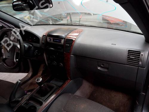 Used Dashboard KIA SORENTO I (JC) 2.5 CRDi 4WD (140 hp) 7524759