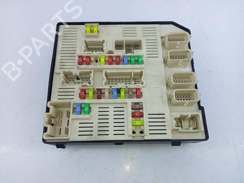 Used Fuse box RENAULT MEGANE III Hatchback (BZ0/1_, B3_) 1.5 dCi (BZ09, BZ0D, BZ1W, BZ29, BZ14) (110 hp) 11420978