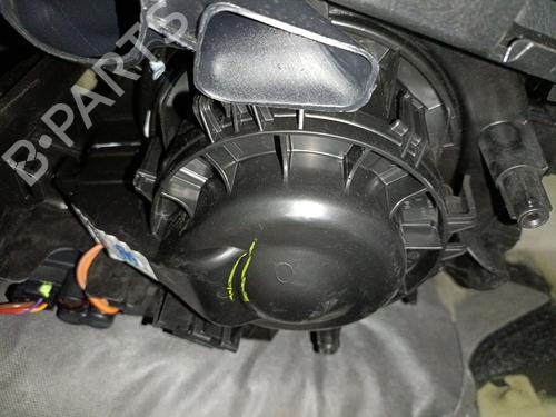 Used Heater blower motor Heater blower motor VW T-CROSS (C11, D31) [2018-2026] 32668850 32668850