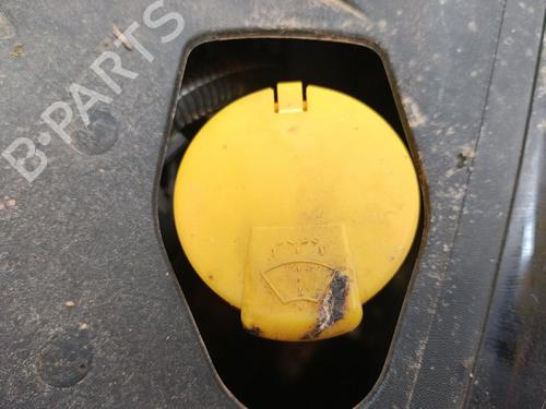 Used Windscreen washer tank RENAULT CLIO IV (BH_) 1.2 16V (BHA1, BHAK, BHMG, BHMK) (75 hp) 32043394