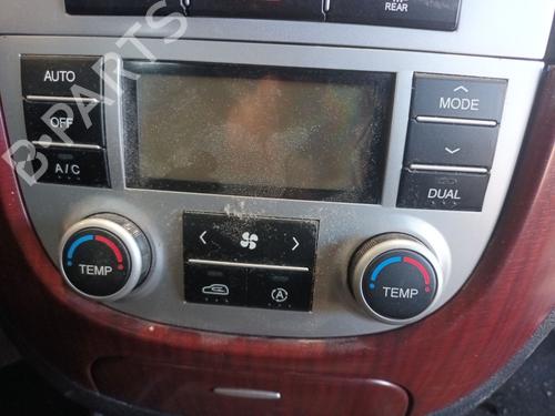 Used Climate control Climate control 39067433 39067433