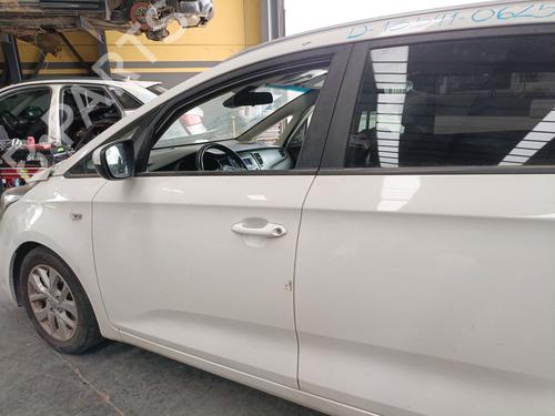 Left front door KIA CARENS IV 1.7 CRDi | BP26614252C2 