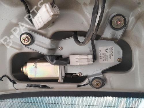 Used Rear wiper motor HYUNDAI TERRACAN (HP) 2.9 CRDi 4WD (150 hp) 25755617