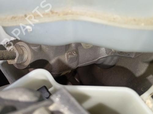 Used Brake master cylinder Brake master cylinder MERCEDES-BENZ C-CLASS T-Model (S205) C 200 BlueTEC / d (205.237) (136 hp) 40046504 40046504