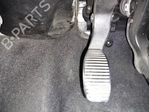 Used Clutch pedal FIAT 500 (312_) [2007-2025]  22645891