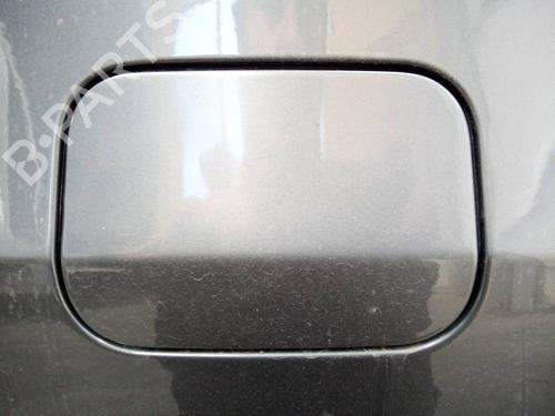 Used Fuel flap BMW 5 (E60) 525 i (192 hp) 11856586