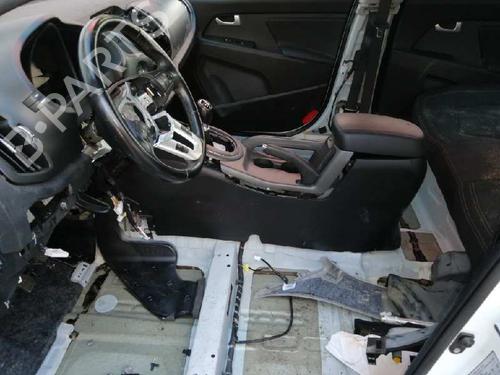 Right front indicator KIA SPORTAGE III (SL) 1.6 GDI | BP5312871C33 