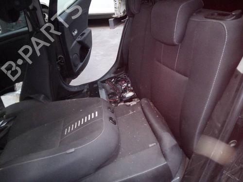 Fuse box RENAULT MEGANE III Hatchback (BZ0/1_, B3_) 1.5 dCi (BZ09, BZ0D, BZ1W, BZ29, BZ14) | BP11420978E1 