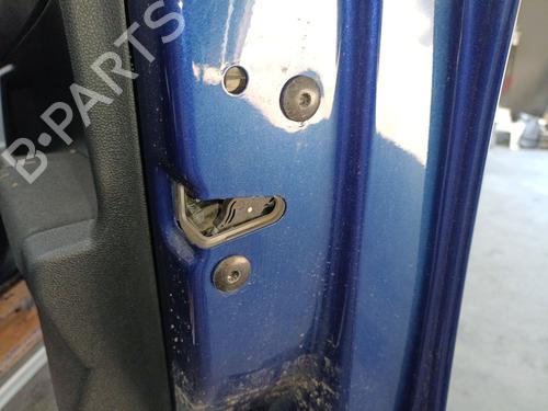 front-right-lock-vw-taigo-cs1-2021-34059637 main image